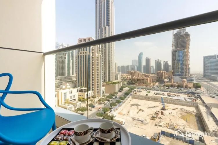 Dream Inn - Bahwan Tower