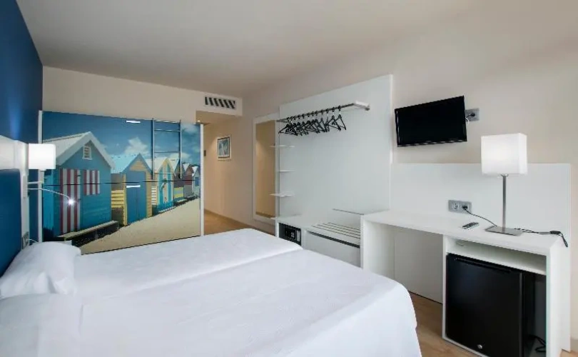 Standard Family room with balcony