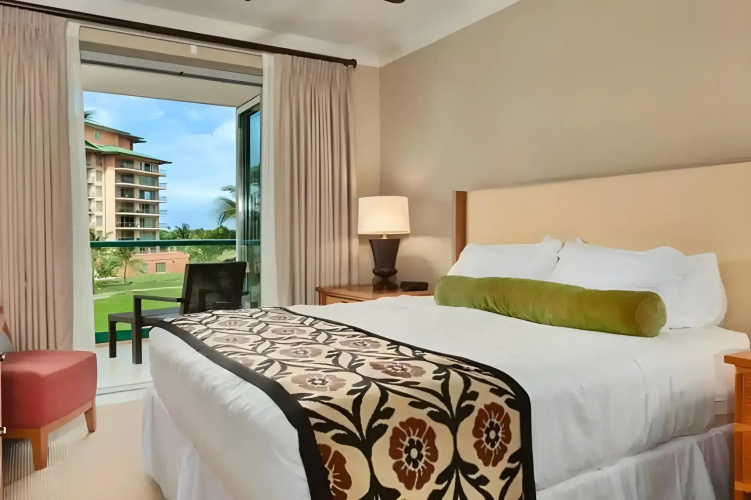 OUTRIGGER Honua Kai Resort & Spa