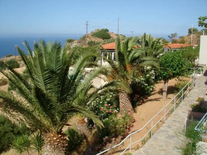 1 Bedroom Apartment with sea view