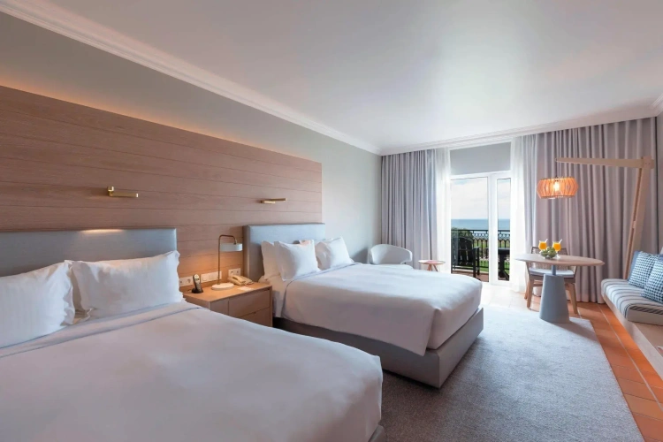 Standard Quadruple room oceanfront