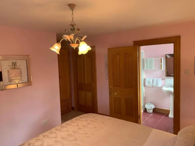 Mayrone House B&B