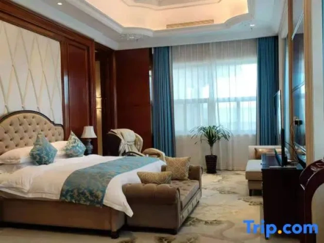 Presidential Suite