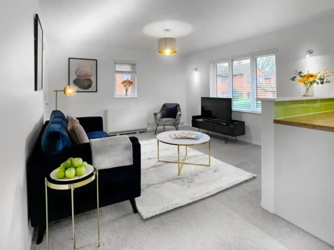 1 Bedroom Apartment