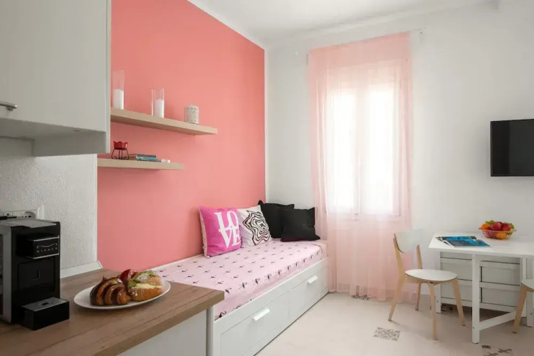 Altré Guest House