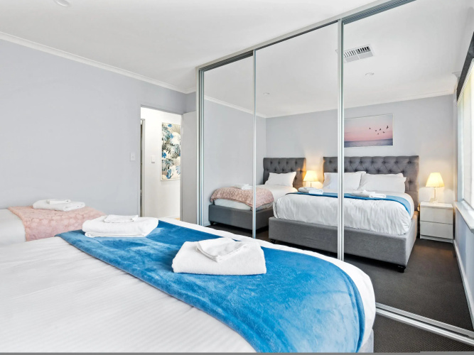Hectorville Luxe Haven Suite