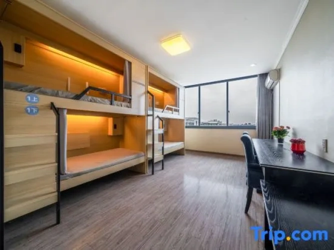 Bed in Dorm (male dorm)