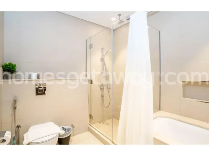 Homesgetaway-3BR Apt. in Downtown Views