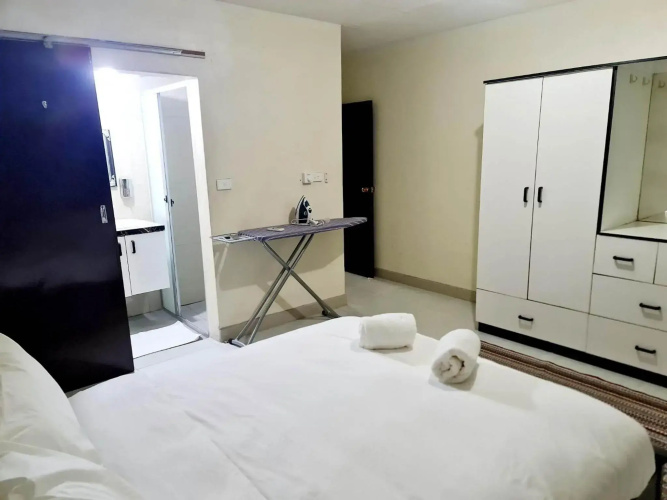 Masters 2 Bedroom Apartment Westfield