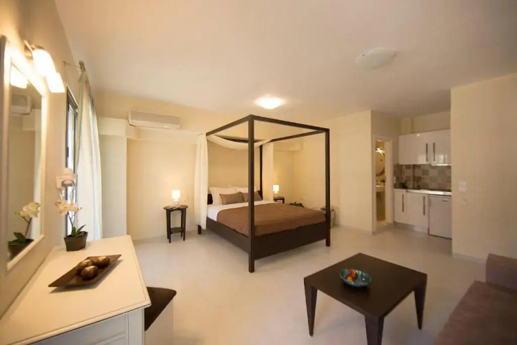 Amfilissos Hotel