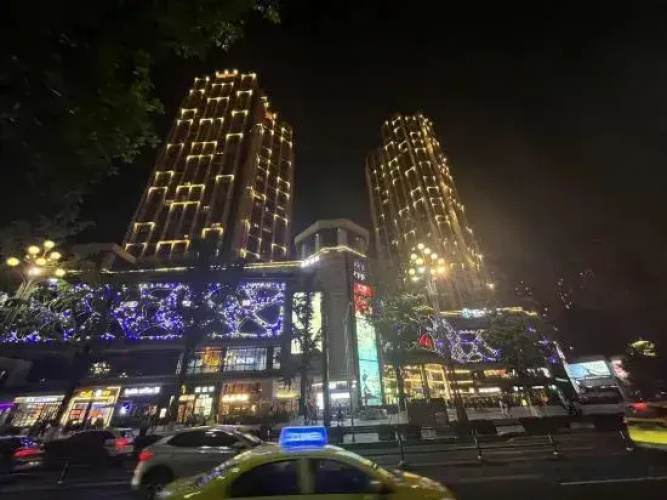 Chongqing River Love Apartment