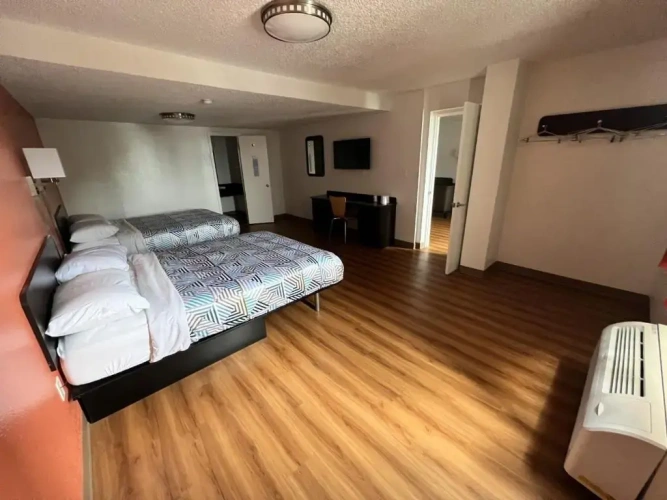 Double Suite