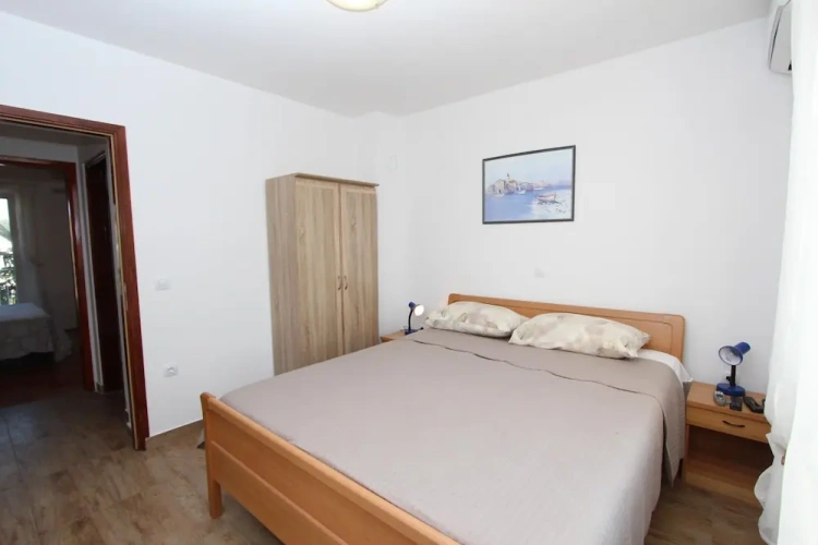 1 Bedroom Apartment with balcony