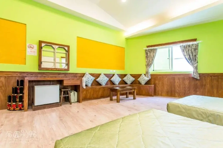Deluxe Quadruple room