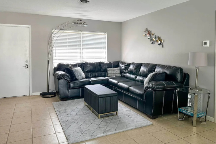 Quiet Venice Retreat With Private Lanai & Pool!