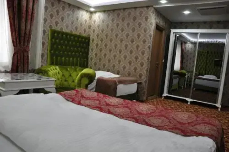 Mus Mir Hotel Saray