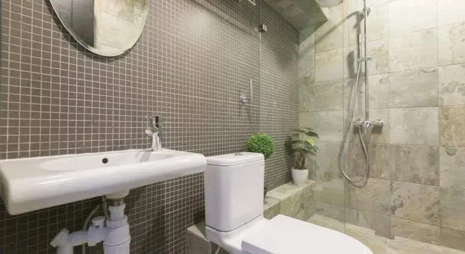 Home Plus Inn