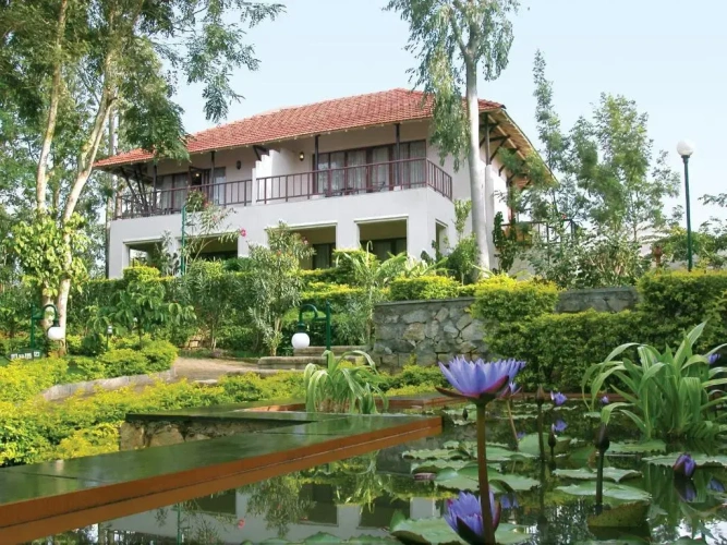 Double Cottage with garden view