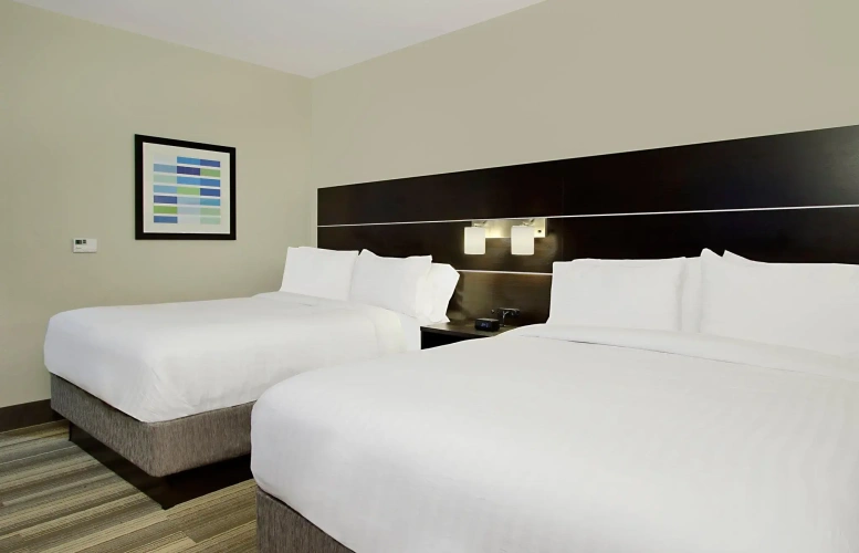Quadruple Suite