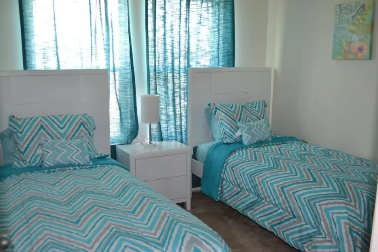 4 Bedrooms Standard room