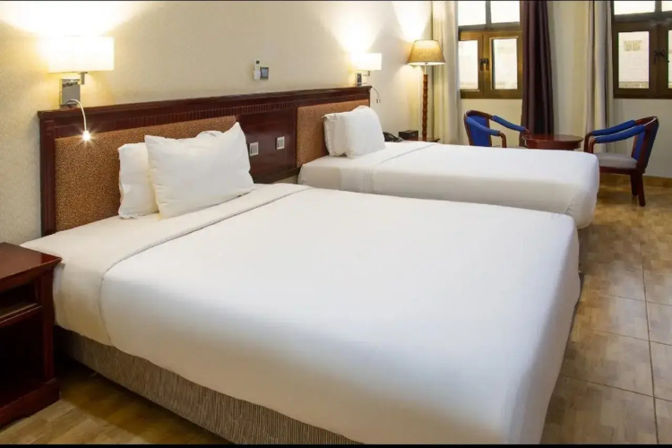 Ramada Pearl Hotel