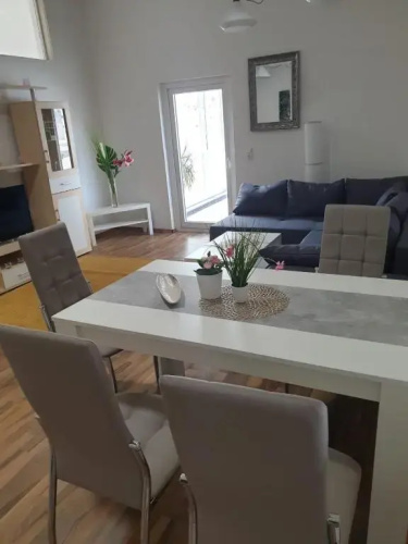 Eddy's Sunshine Appartement