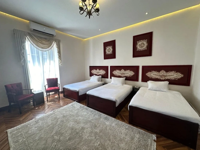 Deluxe Triple room