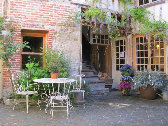A l'Ecole Buissonnière