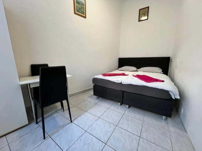 Economy Twin room
