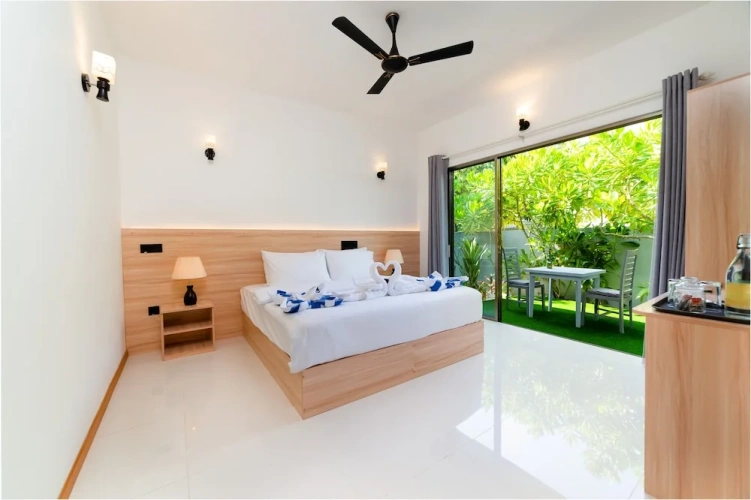 Double room with garden view