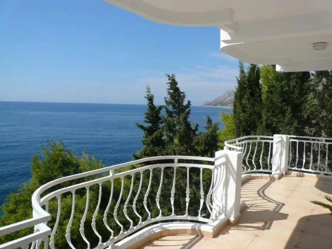 Standard Double room with balcony and with sea view