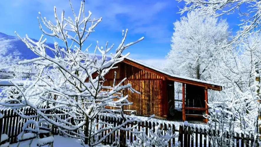 River Drina Small House