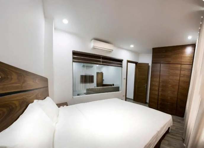 1 Bedroom Apartment