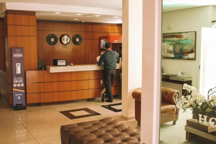 Crystal Residence Hotel