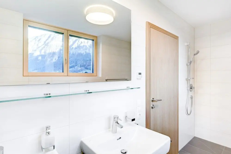 Gartenappartement de Luxe
