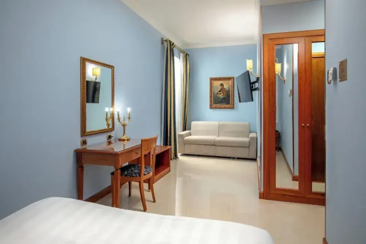 Standard Quadruple room