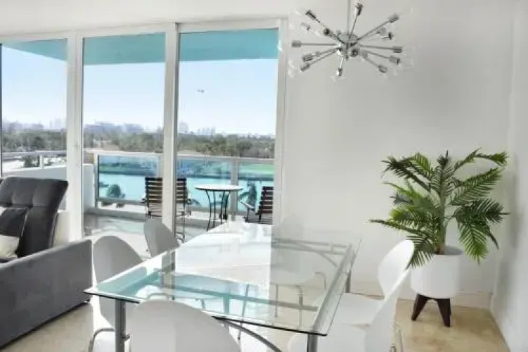 Oceanfront Contemporary Suites