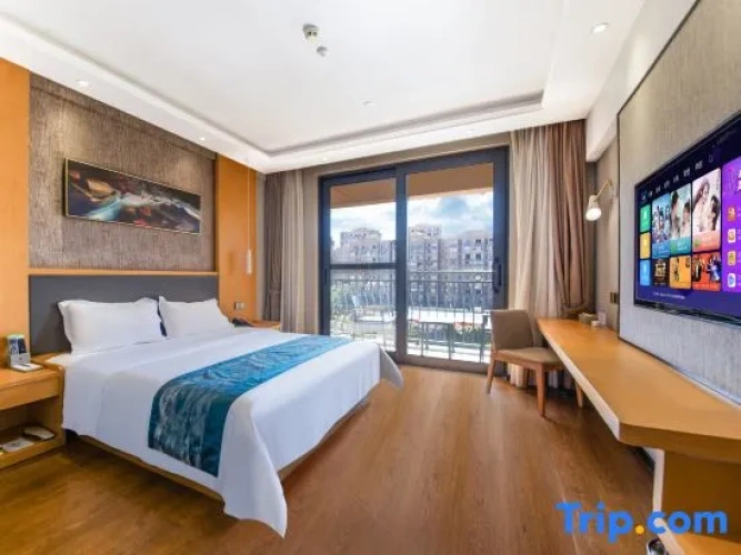 Standard Double room with view