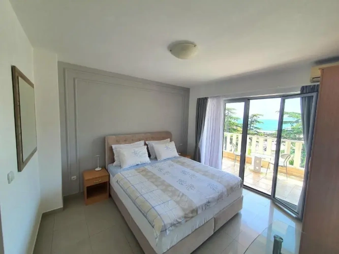 Studio with balcony and with view