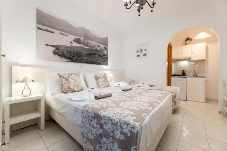 Standard Quadruple room
