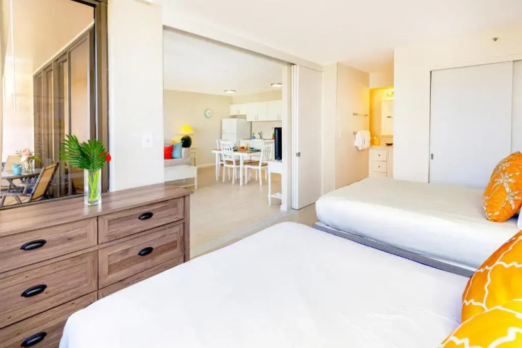 30Th Fl. Ocean View, Short Walk To Beach, Parking