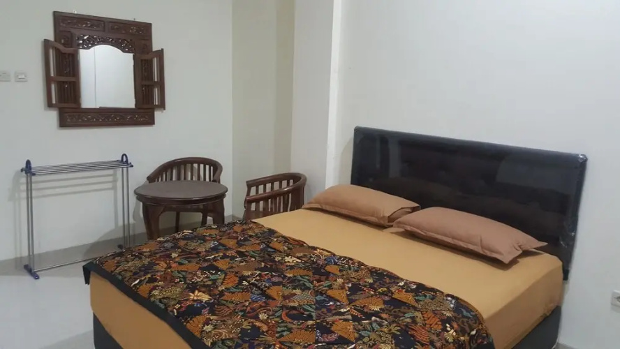 Family Home Ratmono JIH