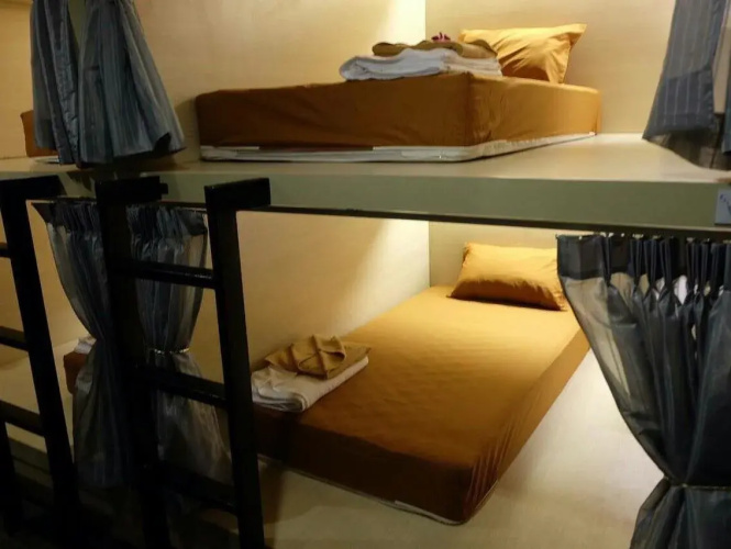 Loma Hostel at Phuket Town