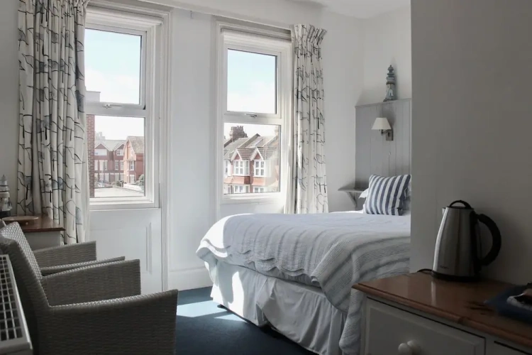 Comfort Double room with partial sea view