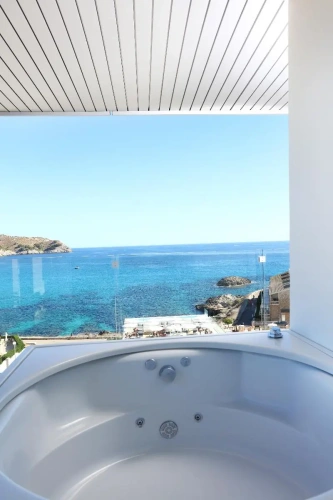 Junior Suite with balcony and with sea view