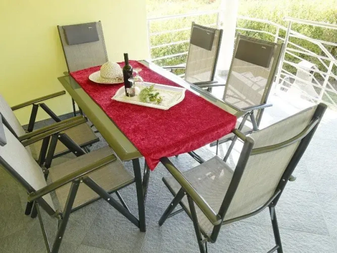 Quadruple Apartment