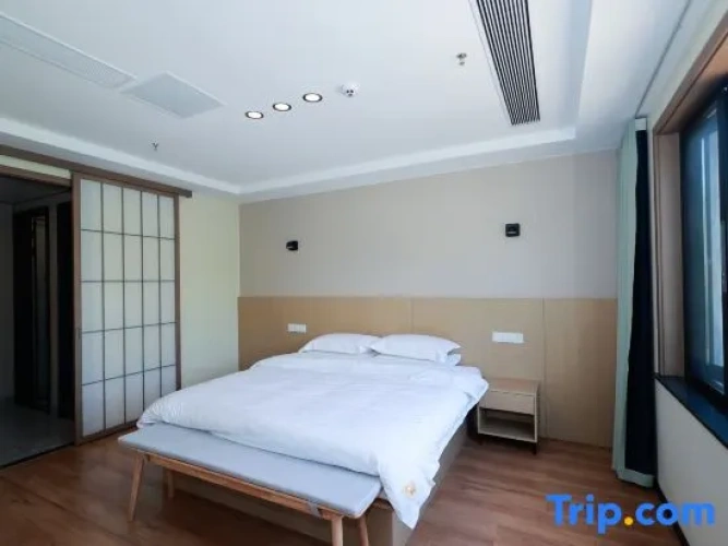 Standard Double room with view