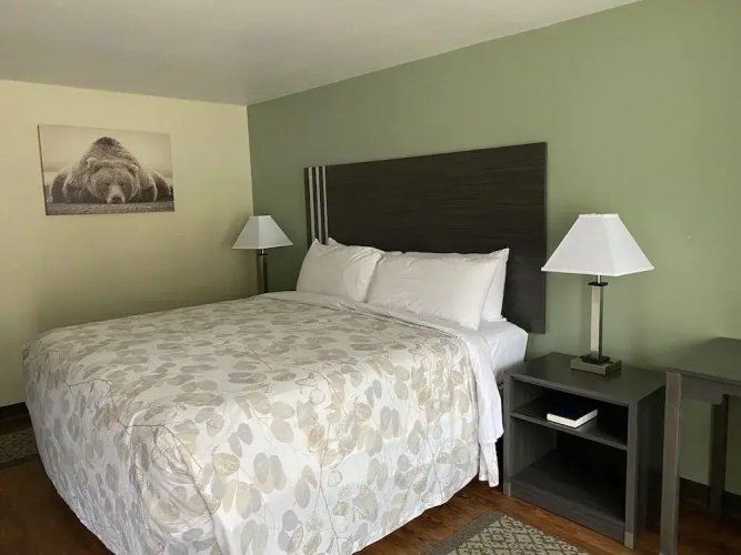 Big Sky Motel