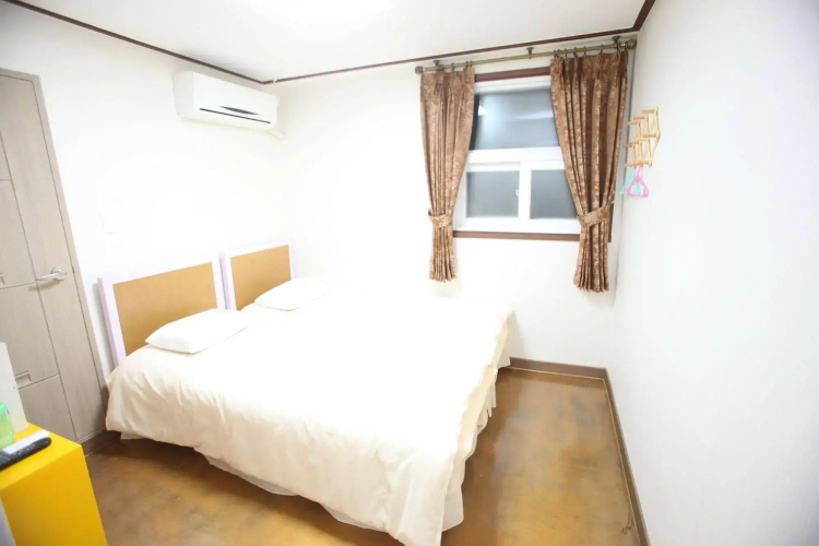 Kukje Myeongdong House