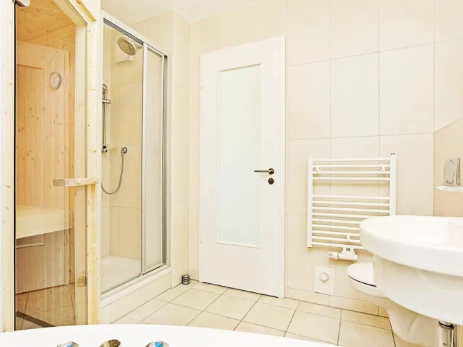 2 Bedrooms Classic Apartment